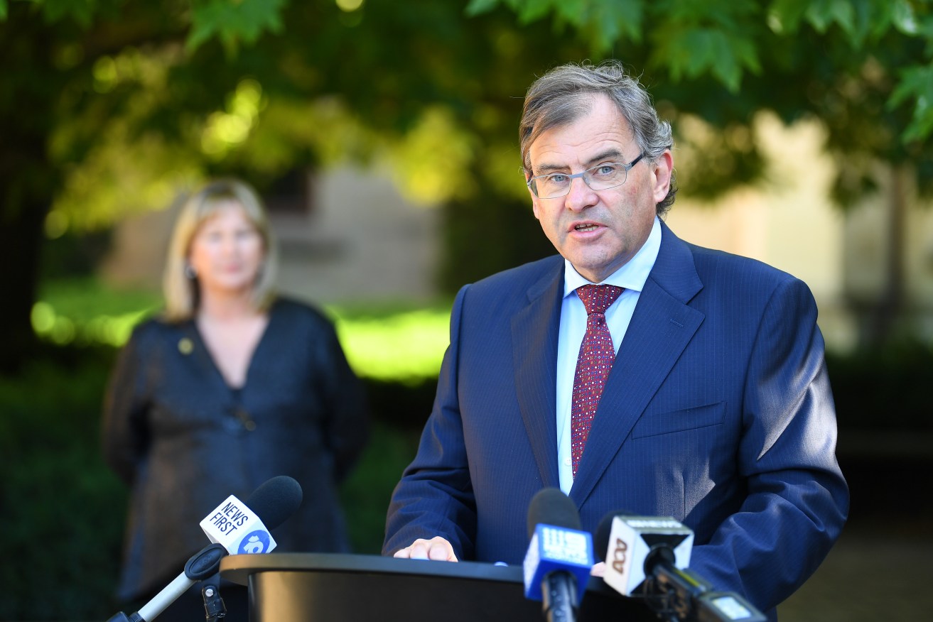 University of Melbourne vice-chancellor Duncan Maskell apologised to staff who weren't paid properly.