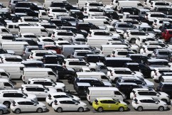 Car manufacturers pull up short on emission estimates