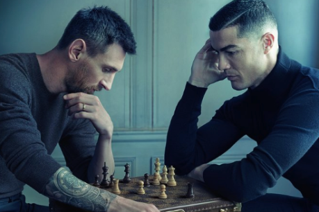 Ronaldo, Messi break internet with chess photo