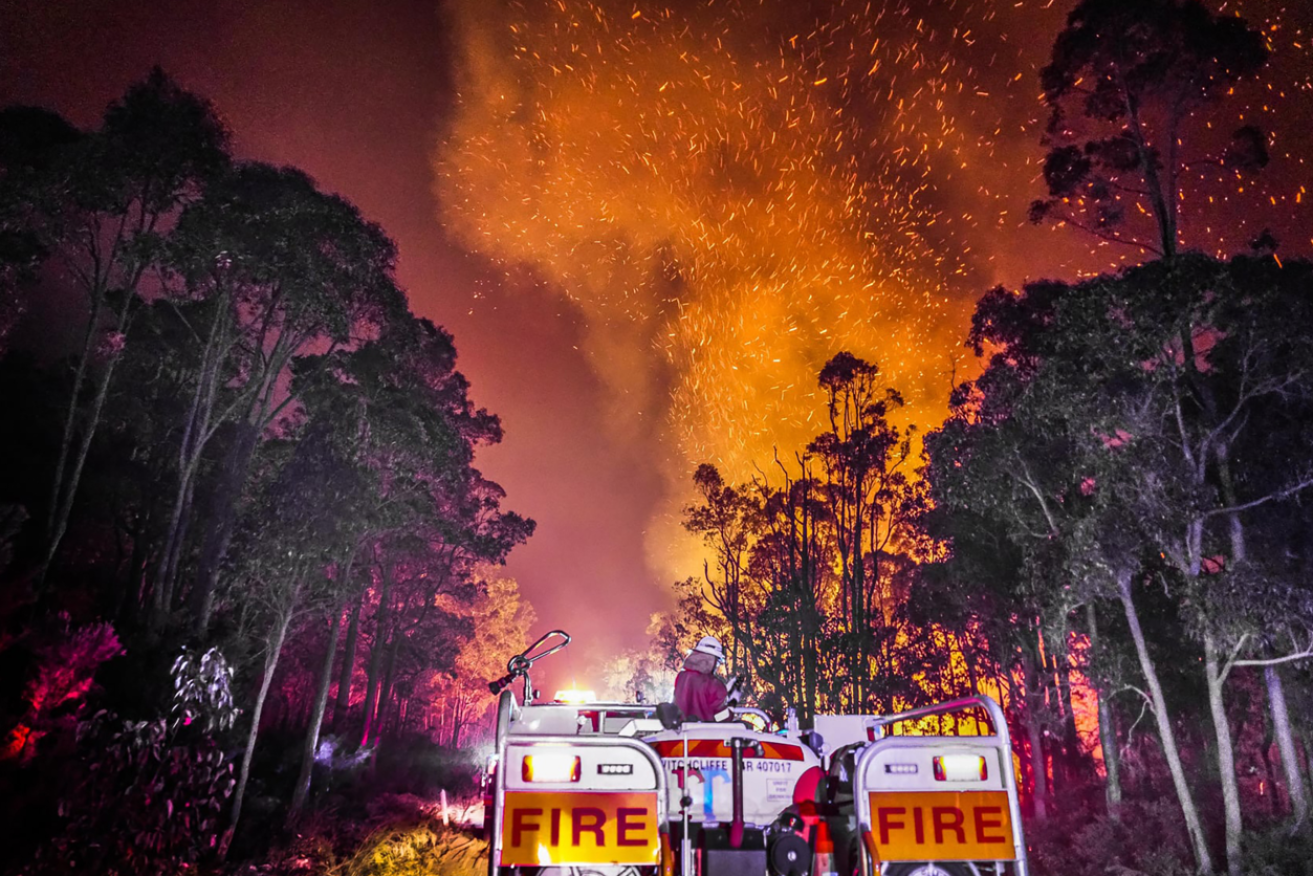 Authorities say the blaze is a threat to life and property and has the potential to replicate last December's monstrous Treeton inferno. <i>Photo: AAP</i> 