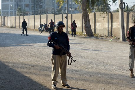 Pakistani forces rescue hostages held by Taliban