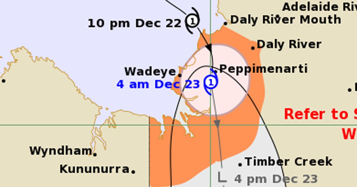 Tropical Cyclone Ellie to weaken over land