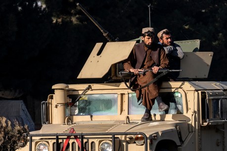 Kabul checkpoint blast kills, wounds several