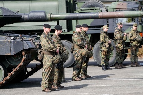 Poland pressures Germany to approve tanks
