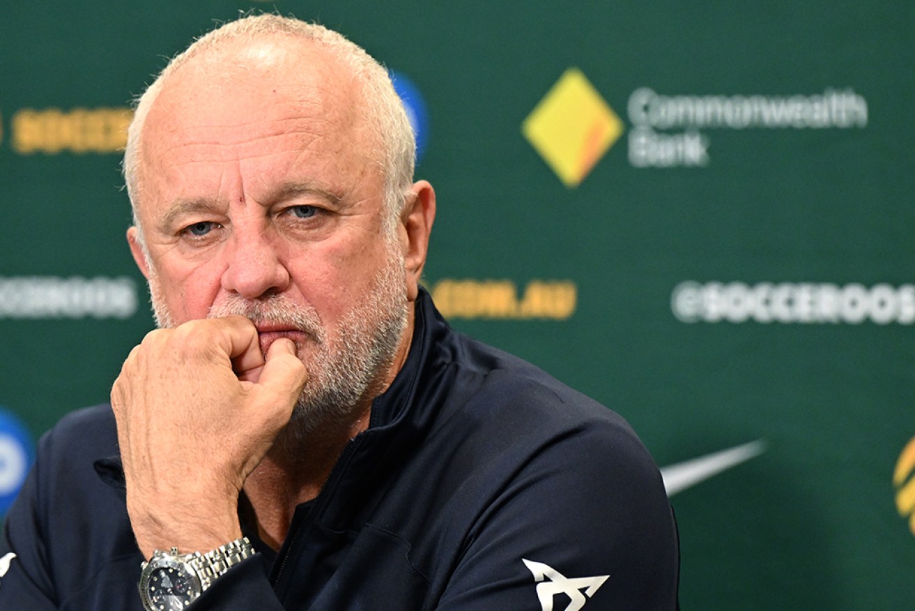 Graham Arnold has signed a new deal to remain as Socceroos coach until the 2026 World Cup.