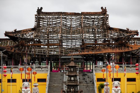 Fire damages Buddhist temple in Melbourne