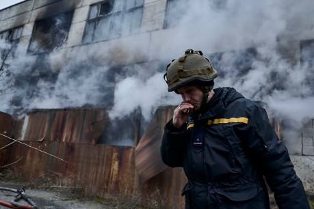 Moscow presses offensive in eastern Ukraine as claimed casualties mount