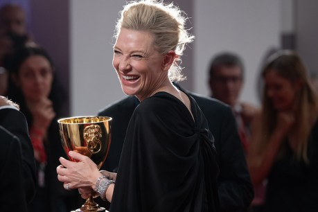 Blanchett transforms into tiger as Oscars beckon
