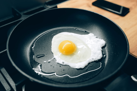 The truth about the safety of your non-stick pans, scratched pots and cookware