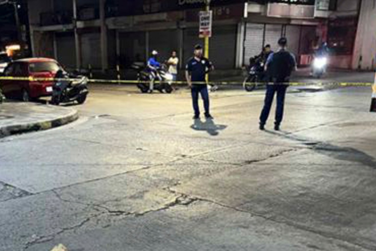 A 34-year-old New Zealand man has been shot and killed during a robbery in the Philippines.