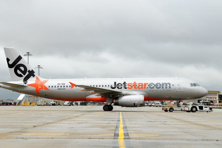 Jetstar flight touches down after seven-hour ordeal