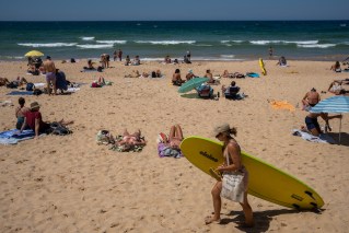 Easter weather: Warm sun or unwelcome soaking?