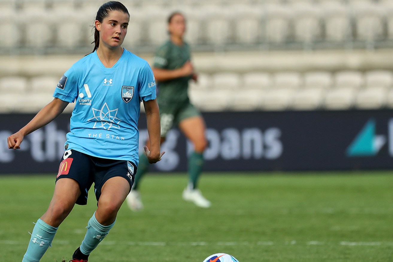 Rachel Lowe's double has helped Sydney FC to a 3-0 ALW win over Western United.