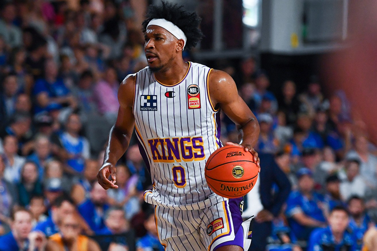 Justin Simon produced a defensive masterclass as Sydney levelled the NBL grand final series on Sunday. 