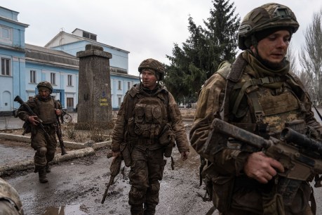 Ukraine mocks Russian claim to have taken Bakhmut