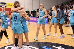 Flyers edge Boomers to advance to WNBL final