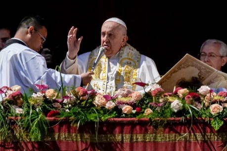 Pope appeals to Russians for peace in Ukraine in Easter message