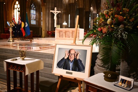 Mourners honour people&#8217;s priest Father Bob