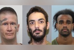 Manhunt under way for escaped prisoners in Qld