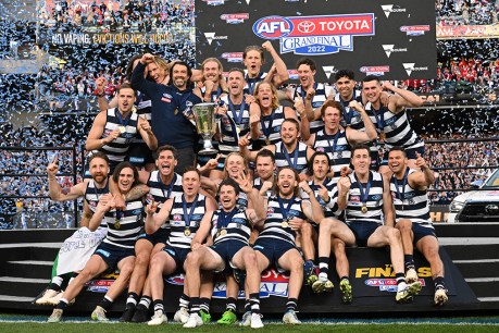 AFL to retain day grand final for another season