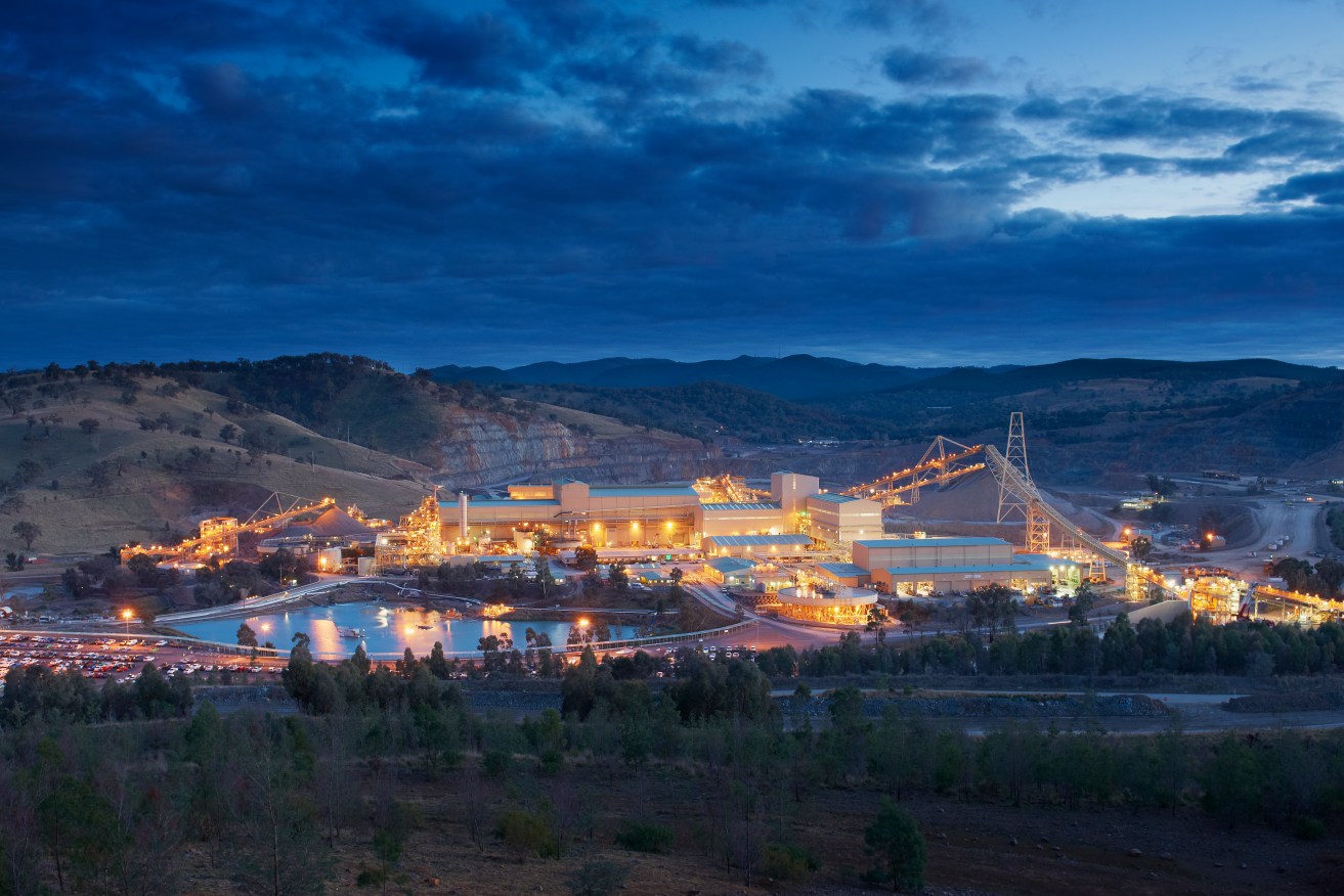 The NSW EPA says Newcrest's Cadia mine seems to be falling short of pollution standards.Cadia Valley operations processing plant at night at the new Newcrest goldmine, Cadia East.
NSW Premier Mike Baird opened the new mine in central NSW and it is the country's largest underground gold mine. (AAP Image/Supplied by Newcrest Mining) NO ARCHIVING, EDITORIAL USE ONLY