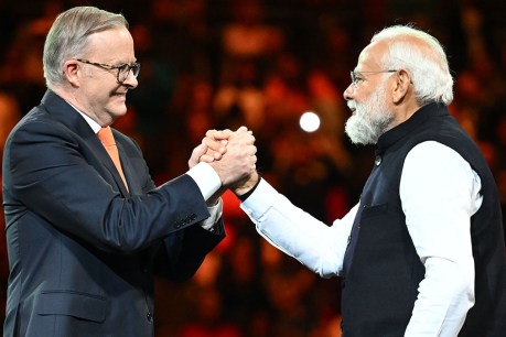Indian PM Narendra Modi gets rockstar welcome in Sydney