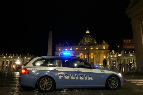 Italian police arrest 40 Ndrangheta mafia suspects over drug ring