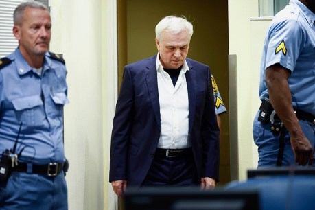 Court expands sentences of Milosevic aides
