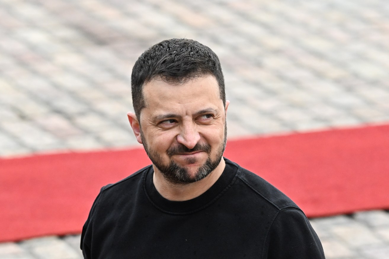 Ukraine President Volodymyr Zelensky has discussed the Wagner rebellion's aftermath with allies.