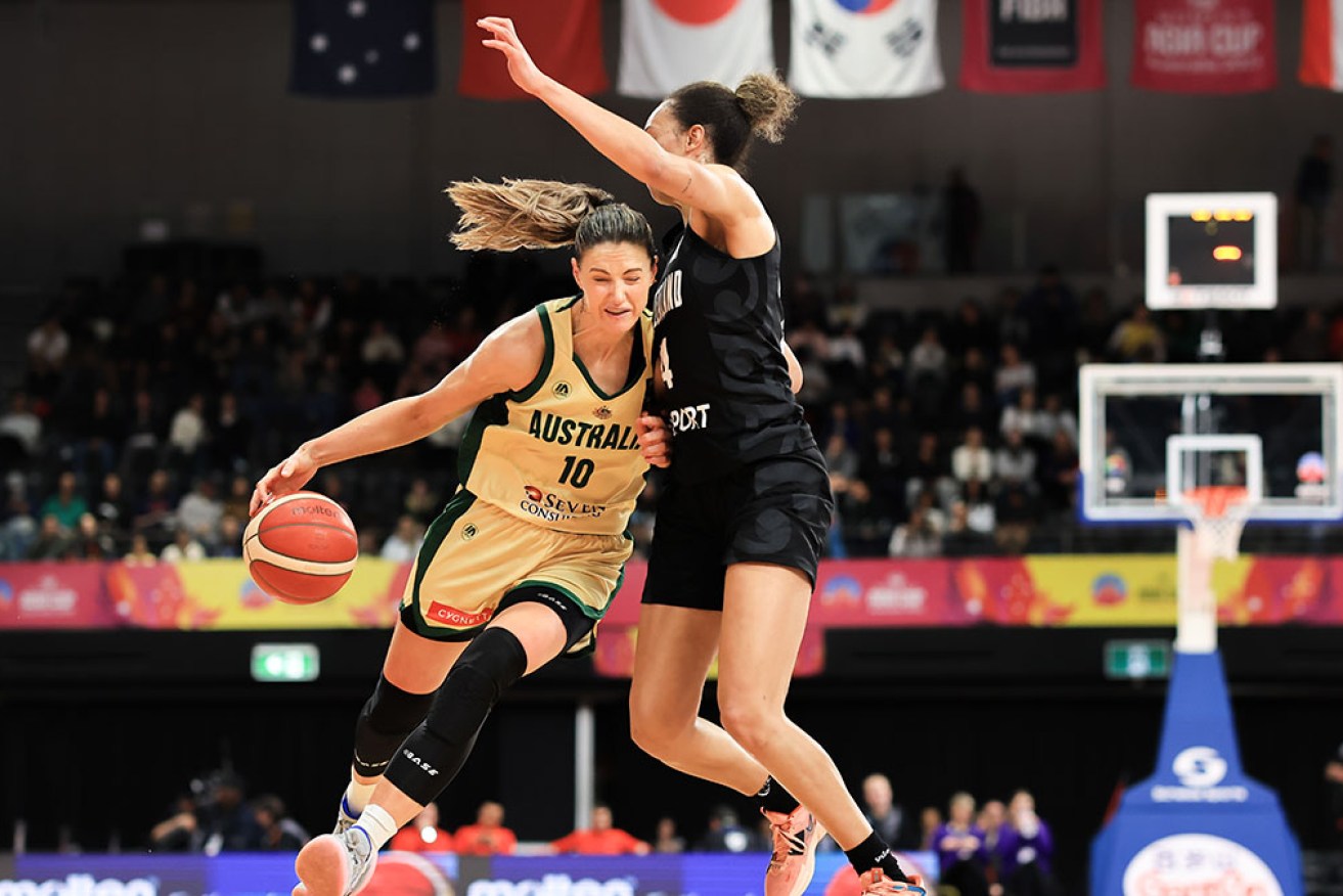 The Opals have outclassed New Zealand to claim Asia Cup bronze in an 81-59 victory in Sydney.