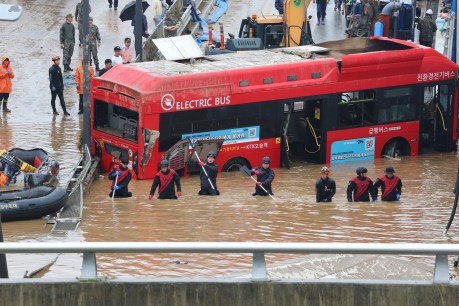 South Korea flood toll hits 39, Yoon blames officials