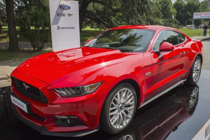 Ford Mustangs urgently recalled over wiring defect