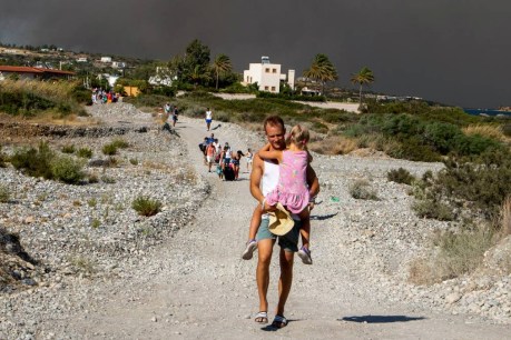 Thousands flee ‘terrifying’ wildfire on Greek island
