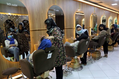 Taliban bans all beauty salons in Afghanistan