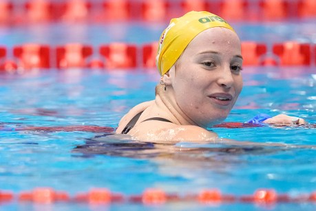 Mollie O’Callaghan makes history at world swim meet