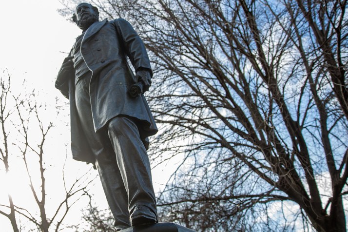 Statue of divisive premier William Crowther to go