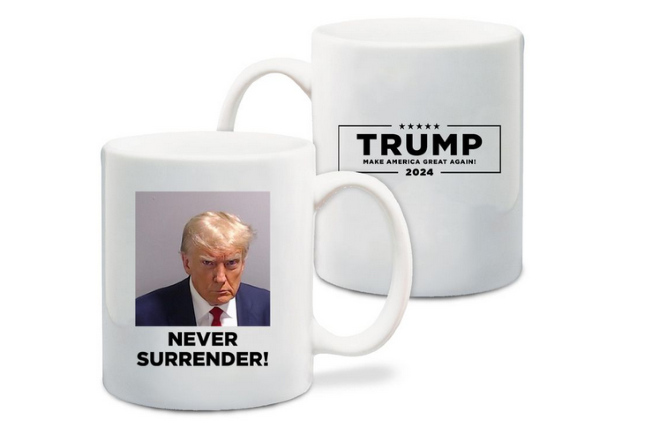 Trump Mug Coffee Cup, Never Surrender - Inspire Uplift