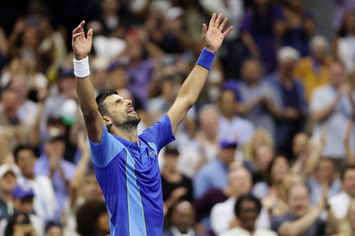 Touching Djokovic tribute as he clinches US Open