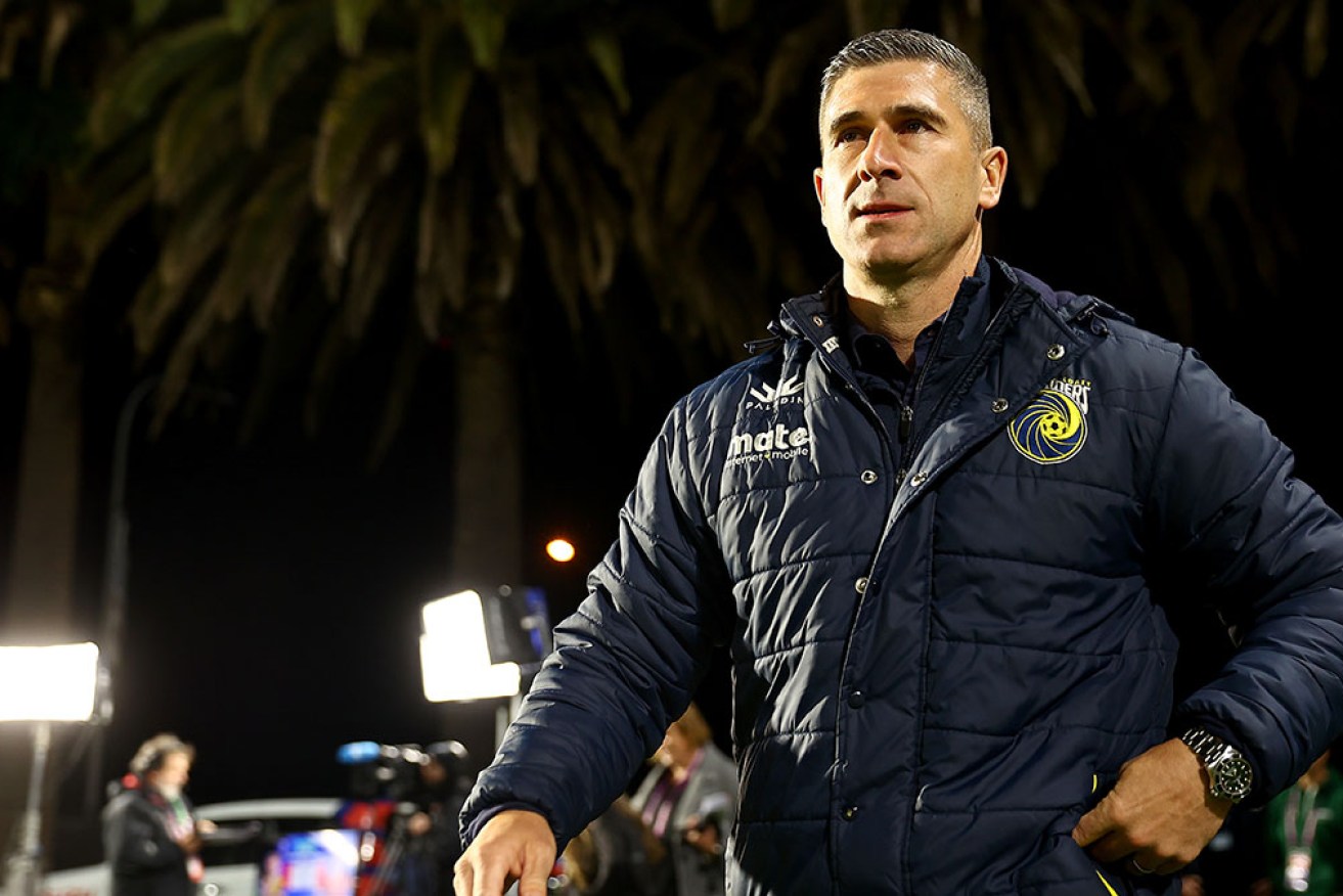 Scottish Premiership side Hibernian have appointed Nick Montgomery as their new head coach.