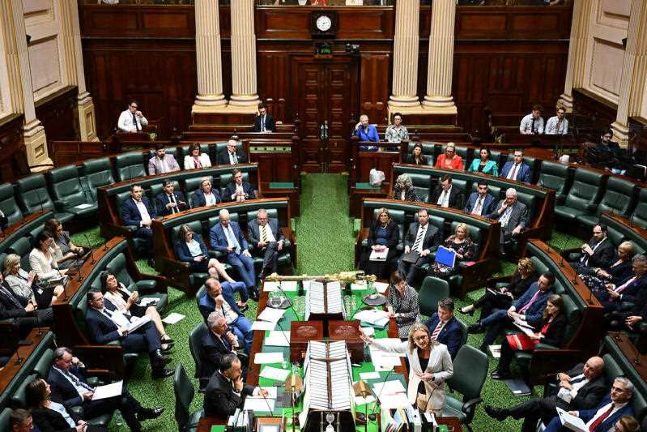 A parliamentary integrity commission will probe allegations of misconduct against Victorian MPs.