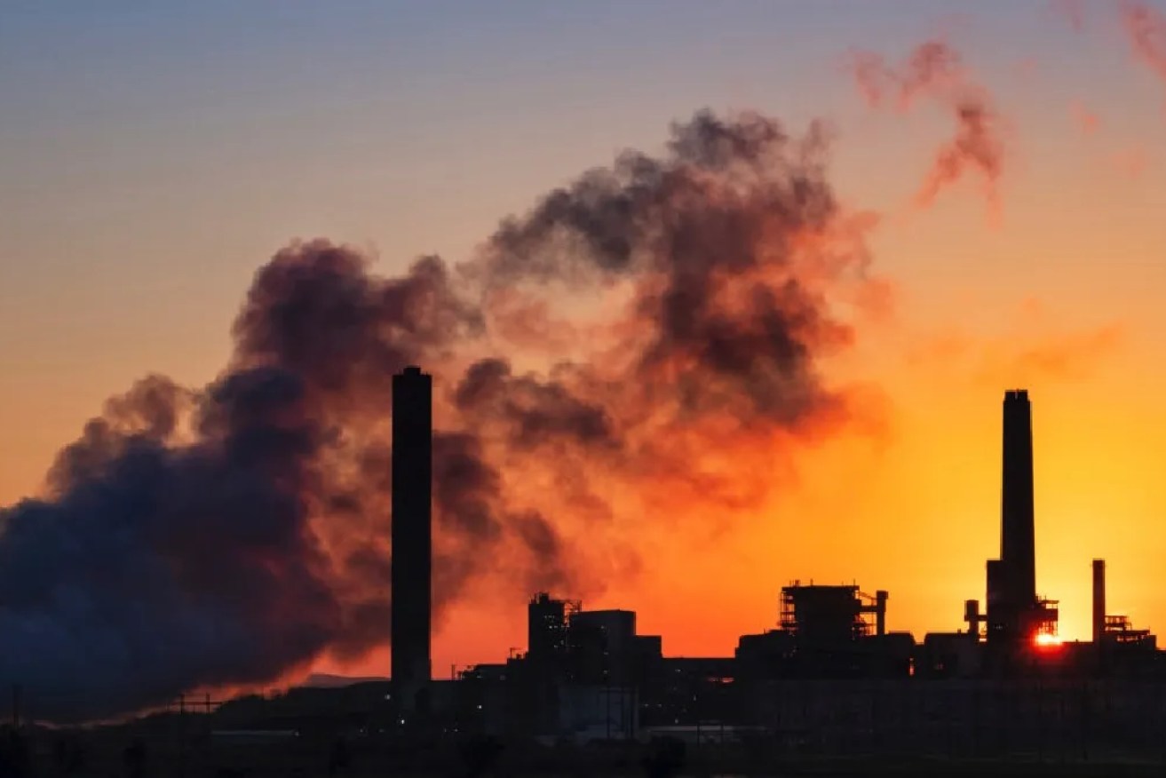Some of Australia's largest fossil fuel giants paid no tax in 2021-22, new data reveals.