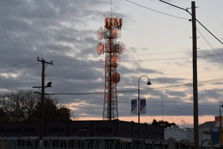 Emergency mobile network to assist Aussies
