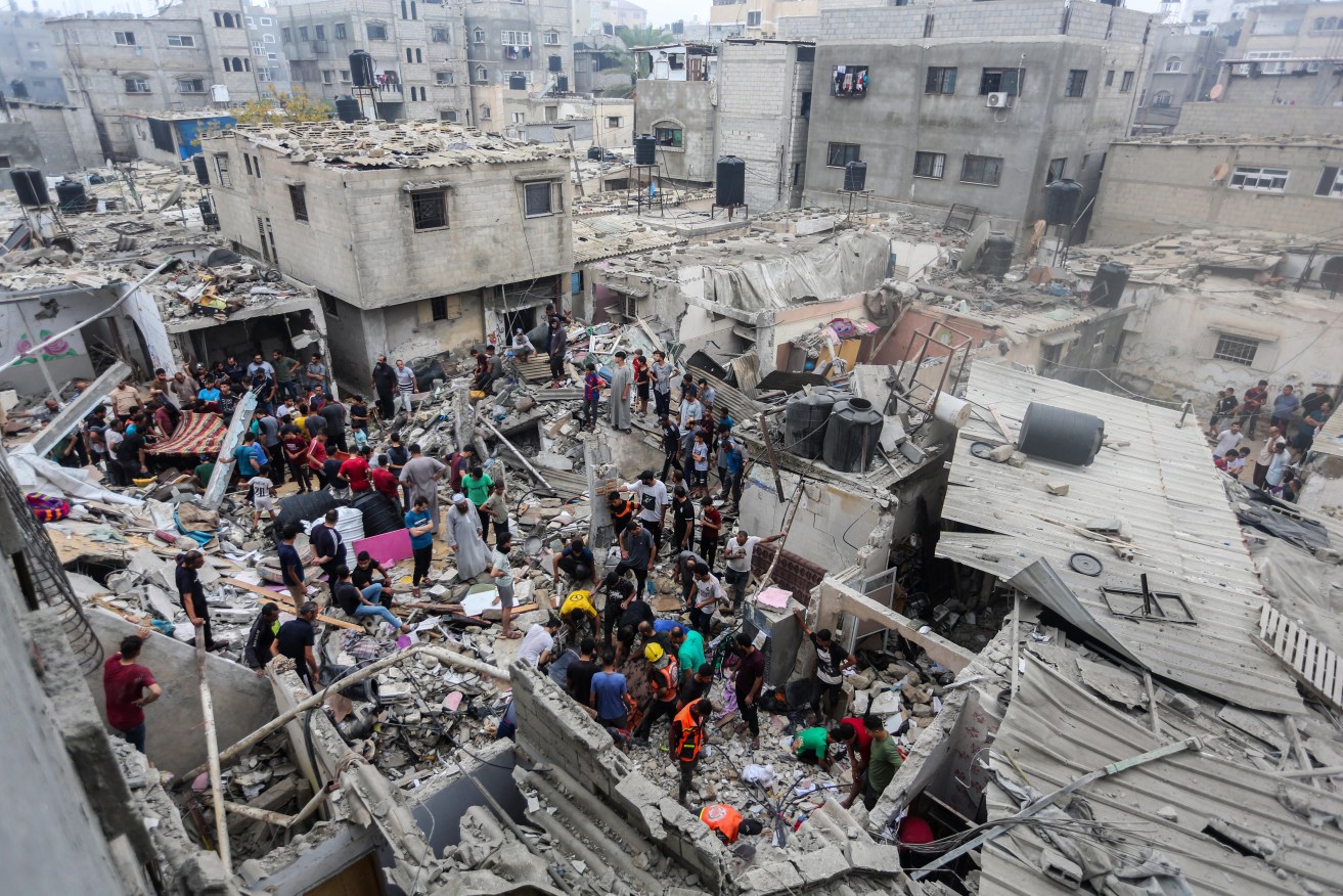 Israeli military chiefs have signalled they are gearing up for an expanded ground offensive.