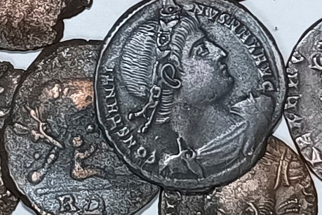 Thousands of bronze coins from 4th century found off Sardinia