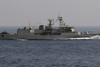 Chinese warship blitzes RAN divers with sonar ‘pulses’