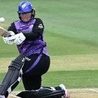 Lizelle Lee century keeps Hobart Hurricanes in race for WBBL finals