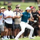 Incredible 50-metre chip puts Min Woo Lee ahead in race for PGA Australian crown