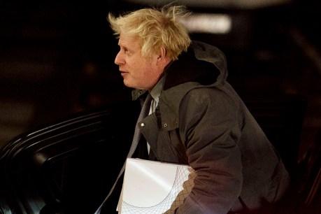 Boris Johnson apologises to families at UK COVID-19 inquiry