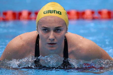 Swimming champ Ariarne Titmus says she wanted to reveal surgery ‘on her terms’