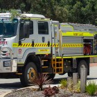 Theme park patrons at risk from out-of-control bushfire in Perth